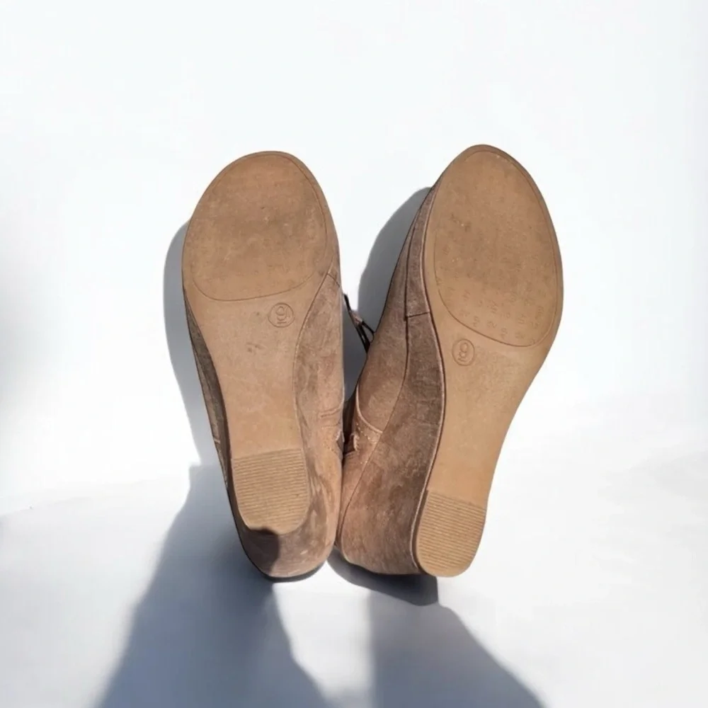 🌻Dolce Vita Vegan Suede Leather Wrapped Wedge Pumps Size 9